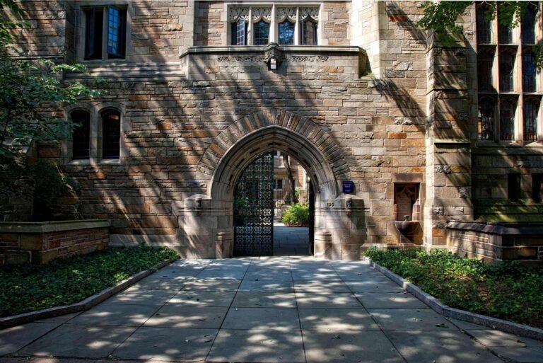 Clarendon Scholarship 2027 (Fully Funded)